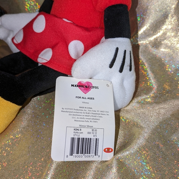 Minnie Mouse plush - NWT - Picture 3 of 7